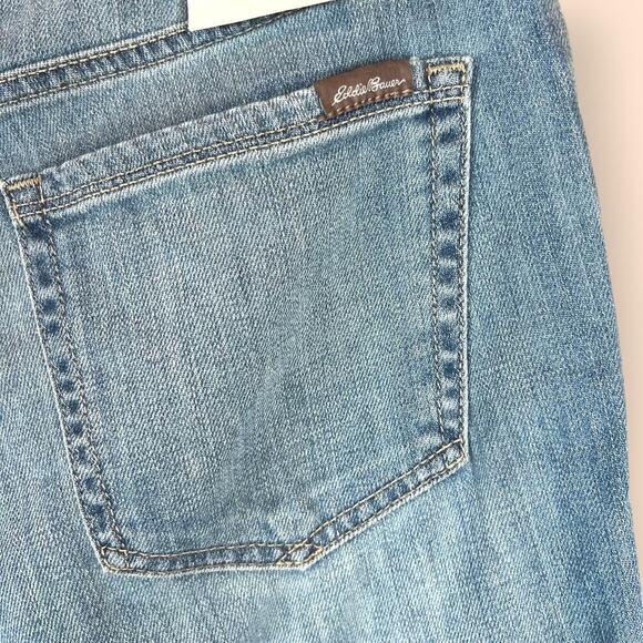EDDIE BAUER Boyfriend Jean Shorts in Light Blue Women's Size 0 - Picture 5 of 13